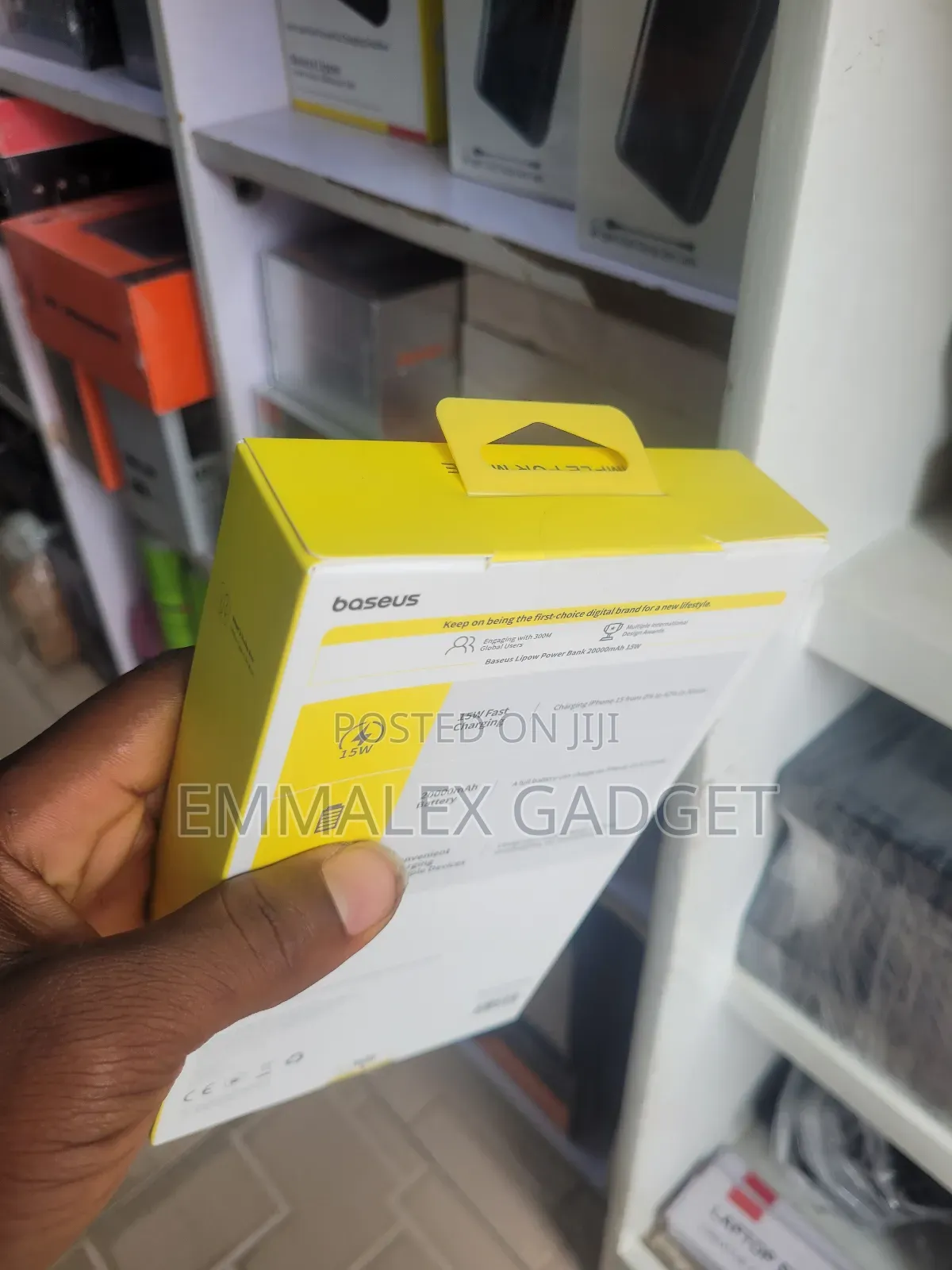 Baseus Lipow Power Bank With a 20000mah Capacity and 15w F