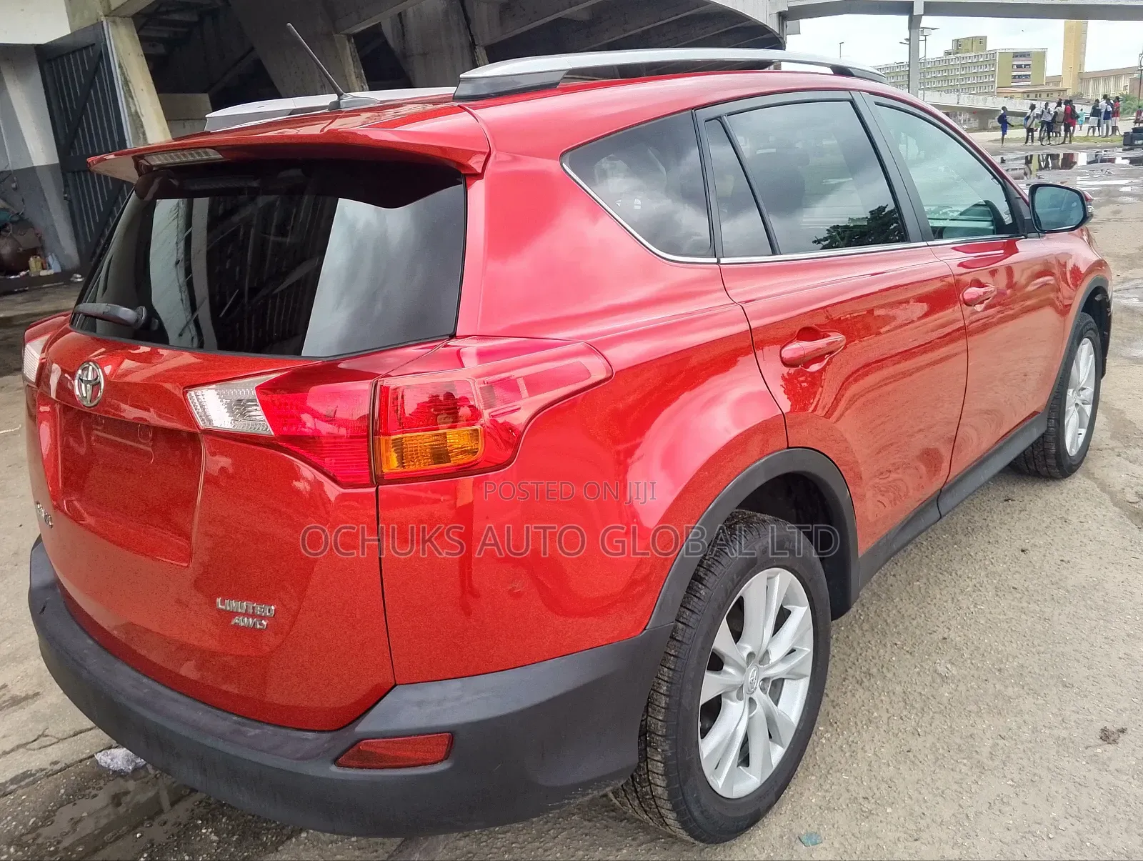 Toyota RAV4 2015 Red