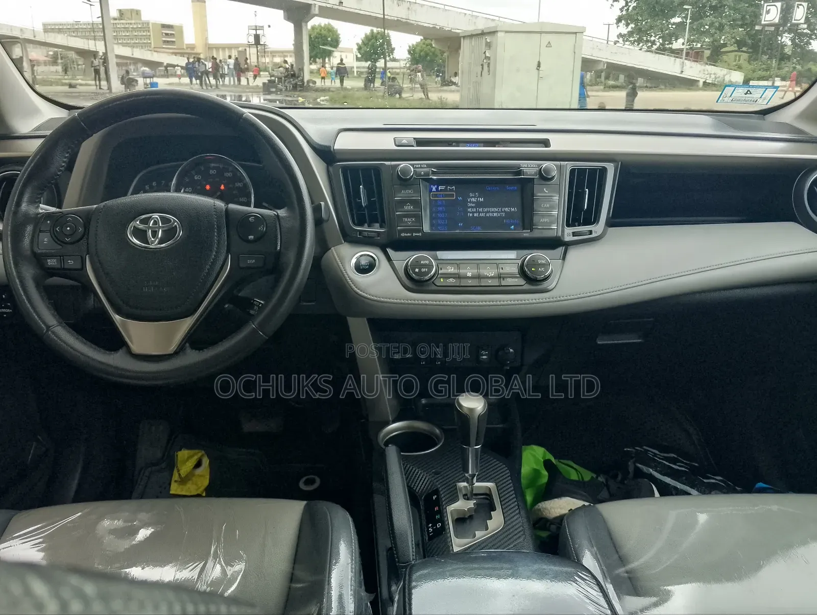 Toyota RAV4 2015 Red