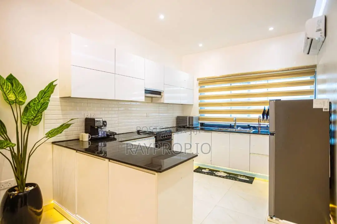 246356ir - 2 Bedroom Shortlet in Ikeja