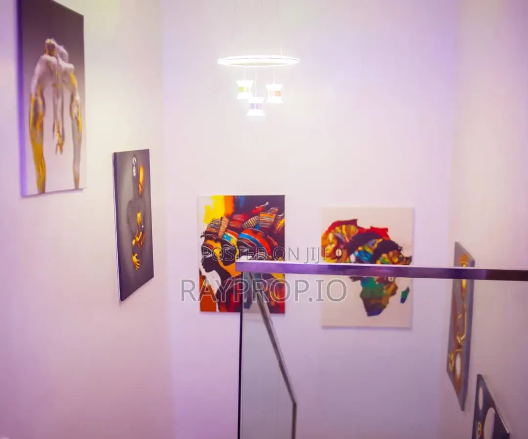 652620ul - 5 Bedroom Shortlet in Ikeja Gra