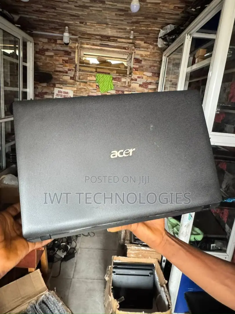 Laptop Acer Aspire 5738G 4GB Intel Core I5 HDD 500GB