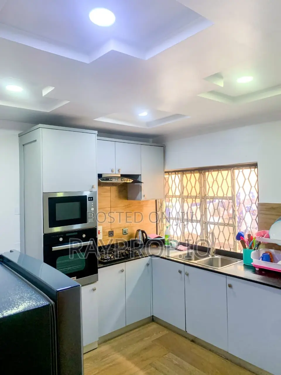 4 Bedroom Shortlet in Magodo