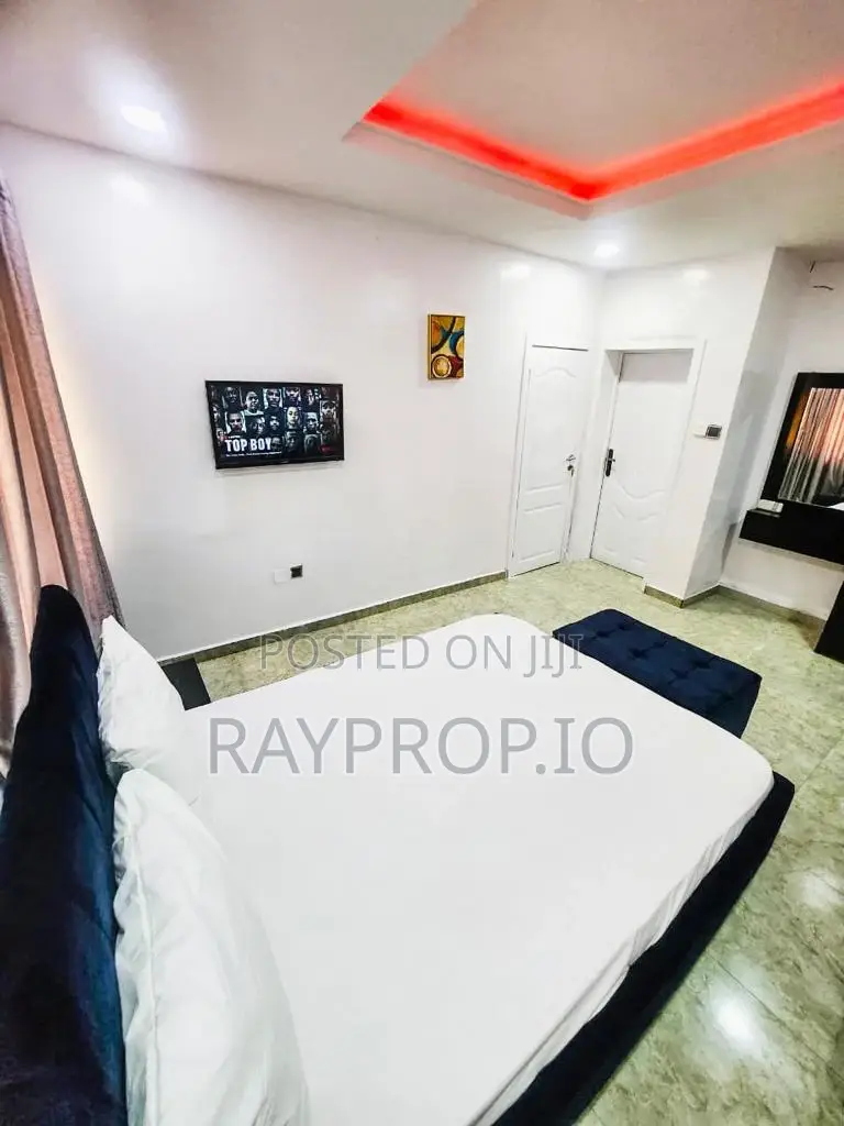 4 Bedroom Shortlet in Magodo