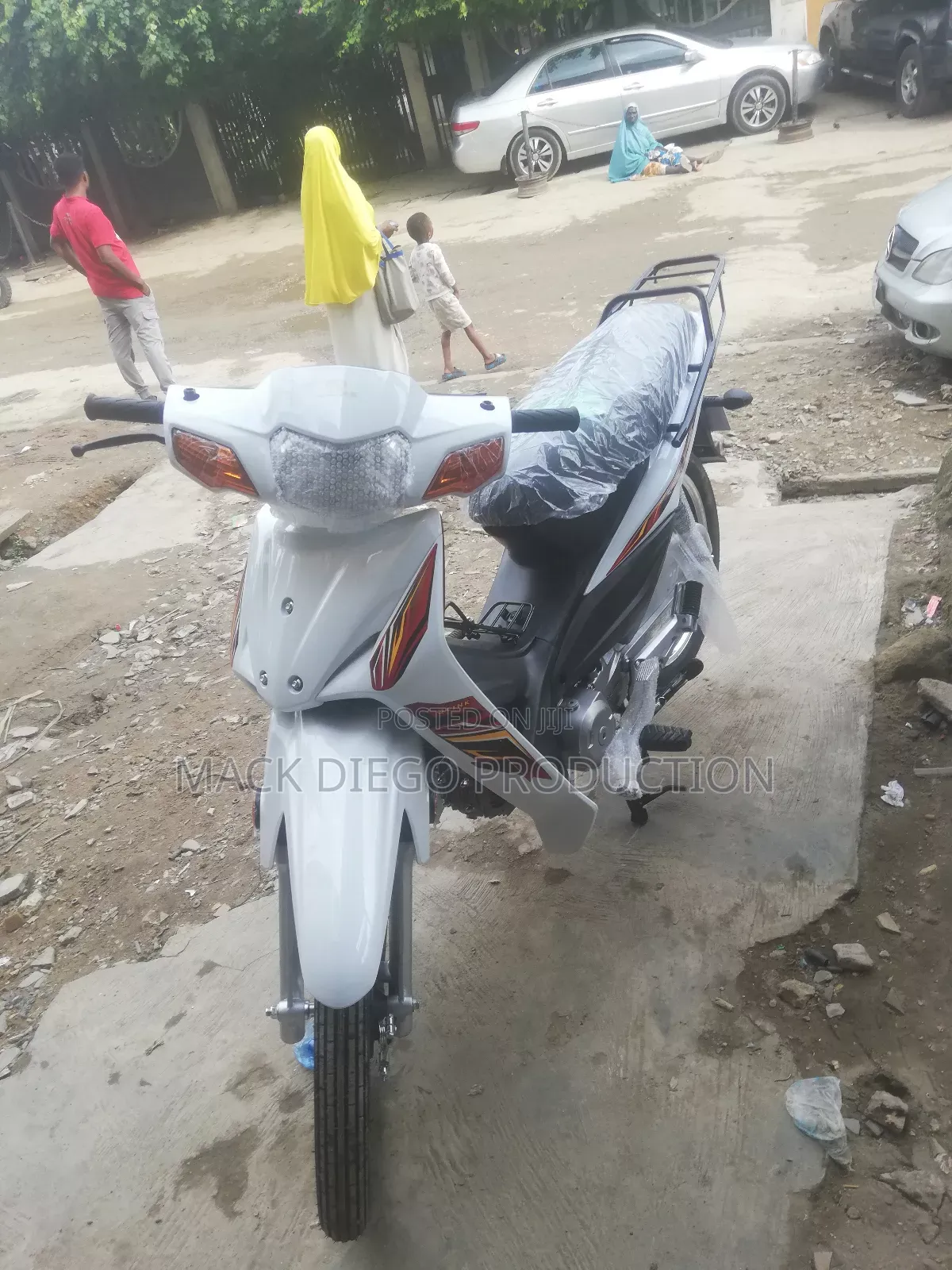 New Qlink Rave 150 2025 White