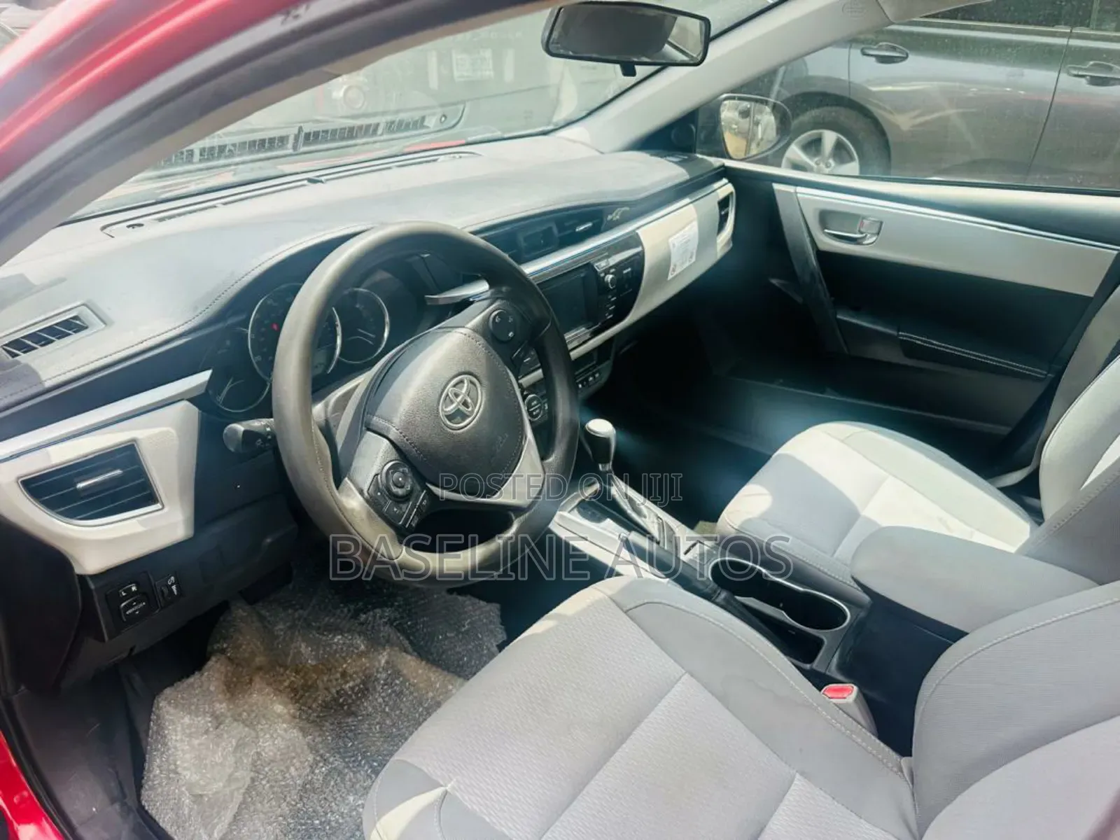 Toyota Corolla 2015 Red