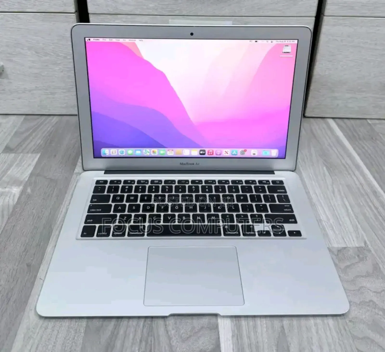 Laptop Apple MacBook Air 2015 4GB Intel Core I5 SSHD (Hybrid) 128GB