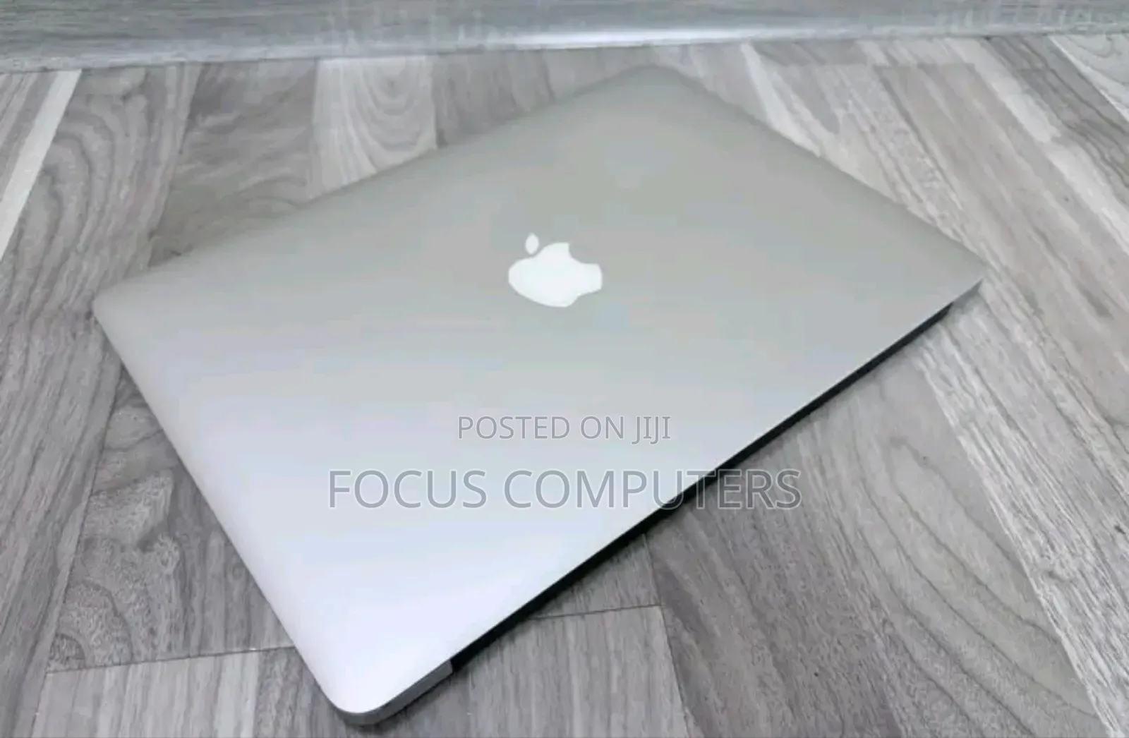 Laptop Apple MacBook Air 2015 4GB Intel Core I5 SSHD (Hybrid) 128GB