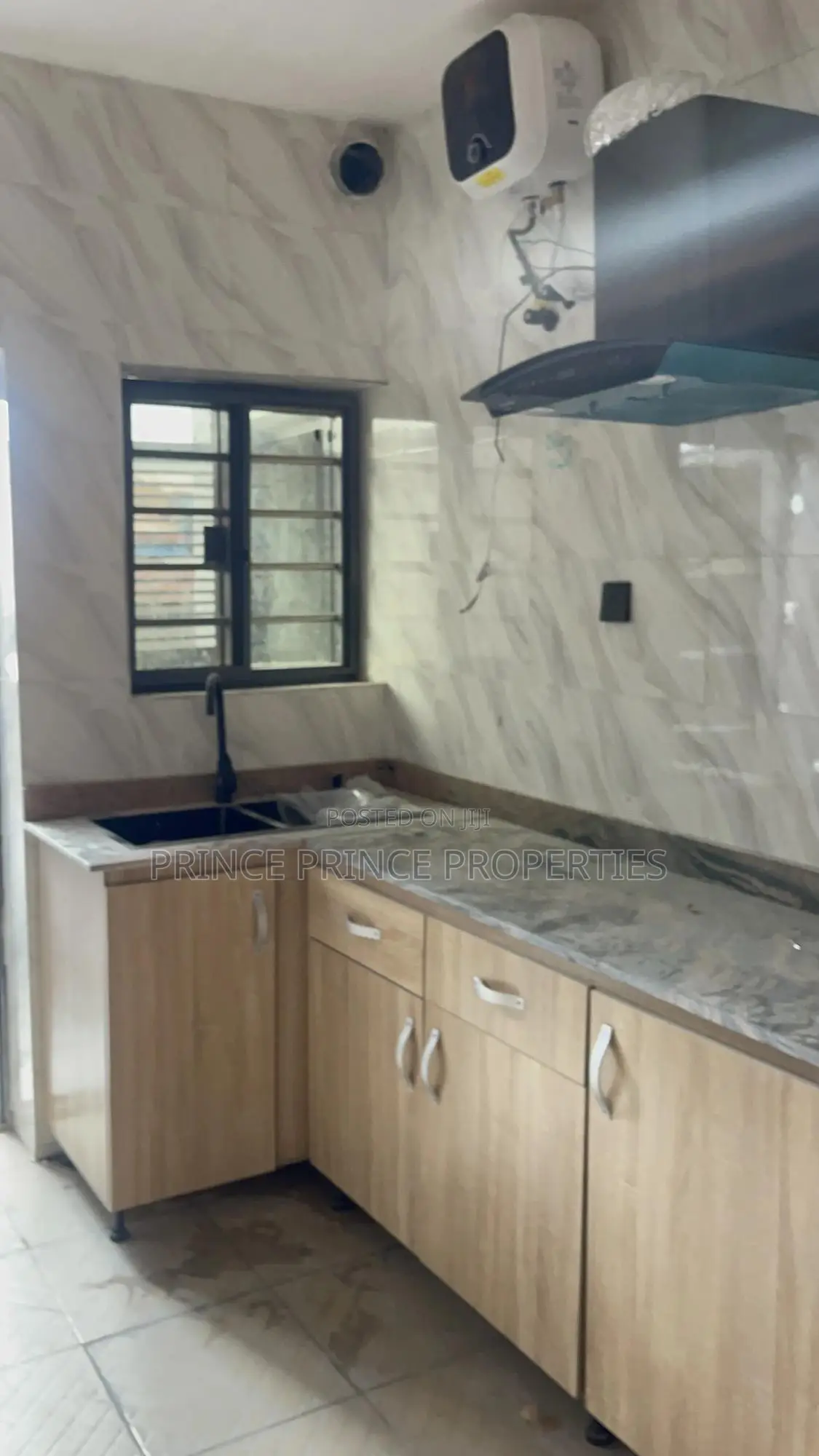 Furnished 2bdrm Block of Flats in Surulere for rent