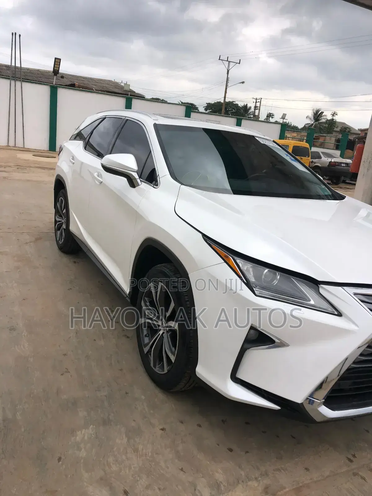 Lexus RX 350L FWD 2018 White