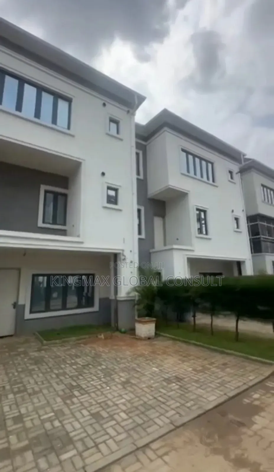 4bdrm Duplex in Maitama Abuja for sale