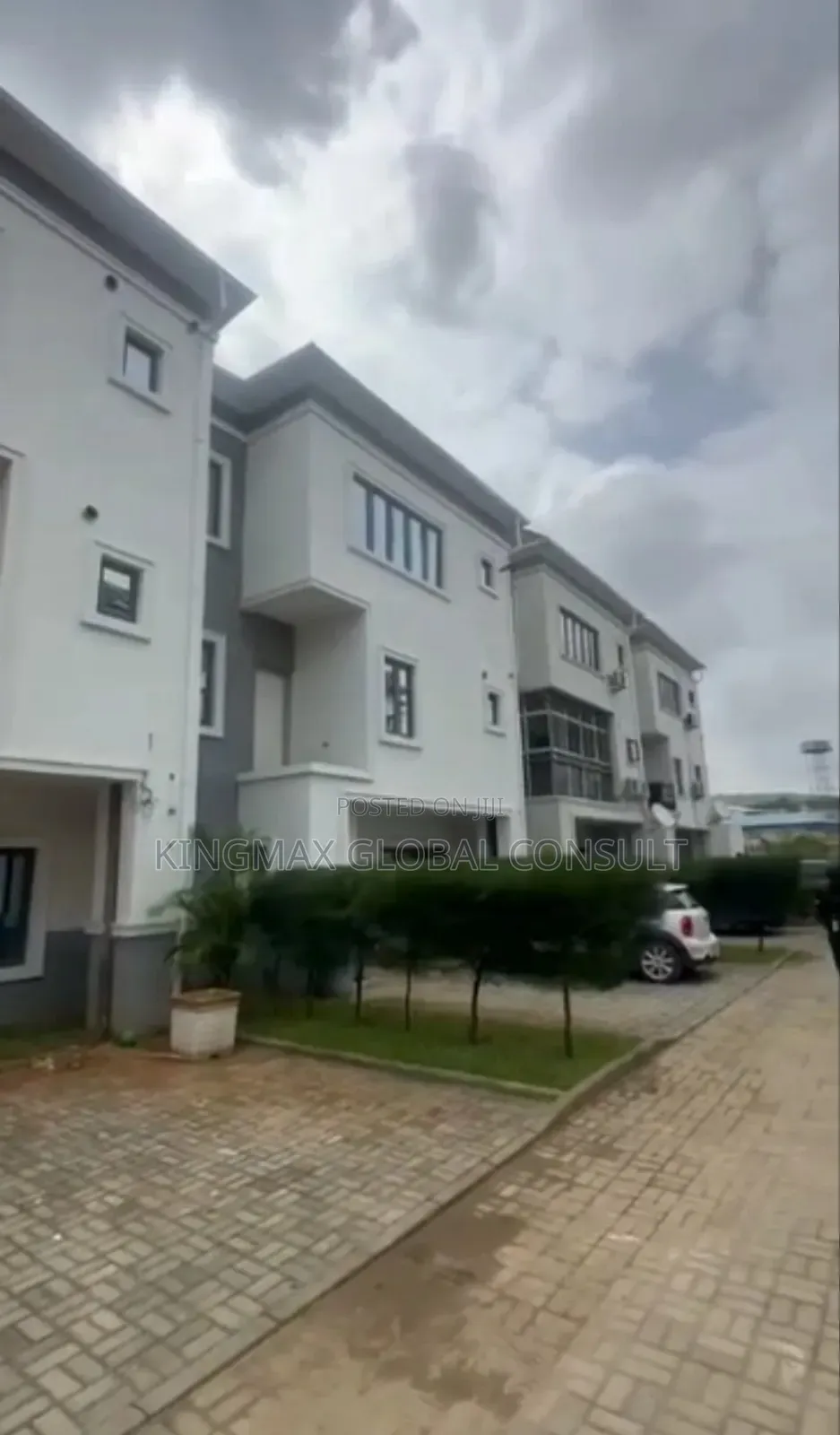4bdrm Duplex in Maitama Abuja for sale