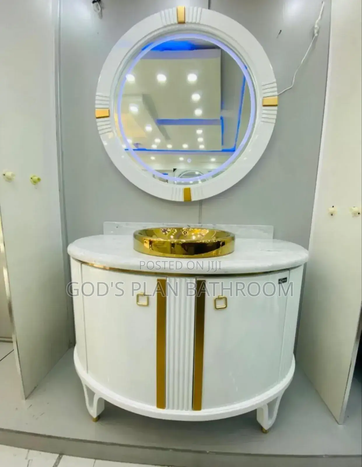 Royal Singles Cabinet With Leg Sensor Mirror