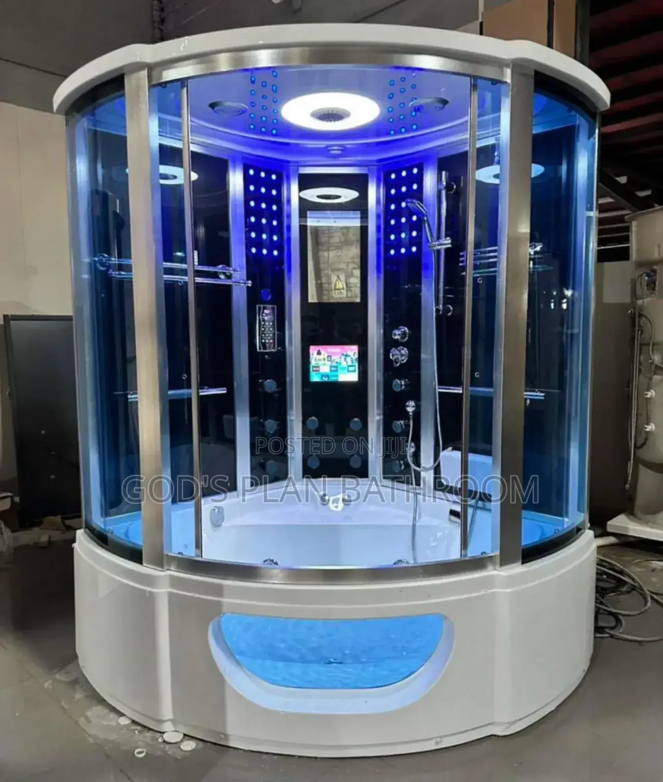 Steam Shower Room With Tv
