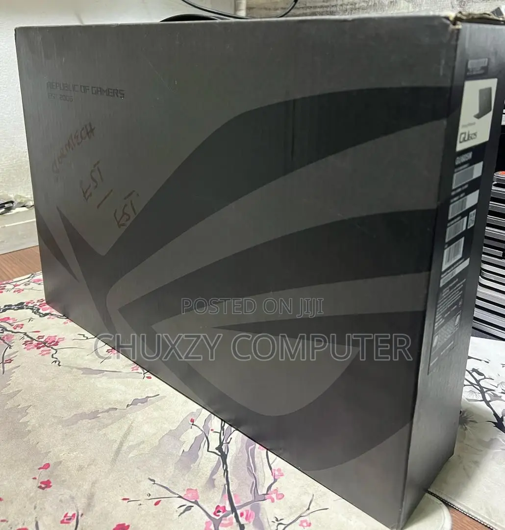 New Laptop Asus ROG Zephyrus G16 16GB Intel Core Ultra 9 SSD 1T