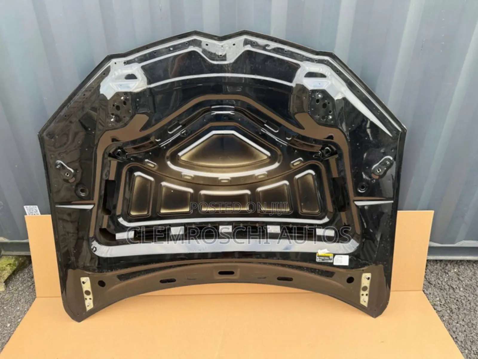 High Quality Certified Complete Brand New Bonnet Lamborghini Urus