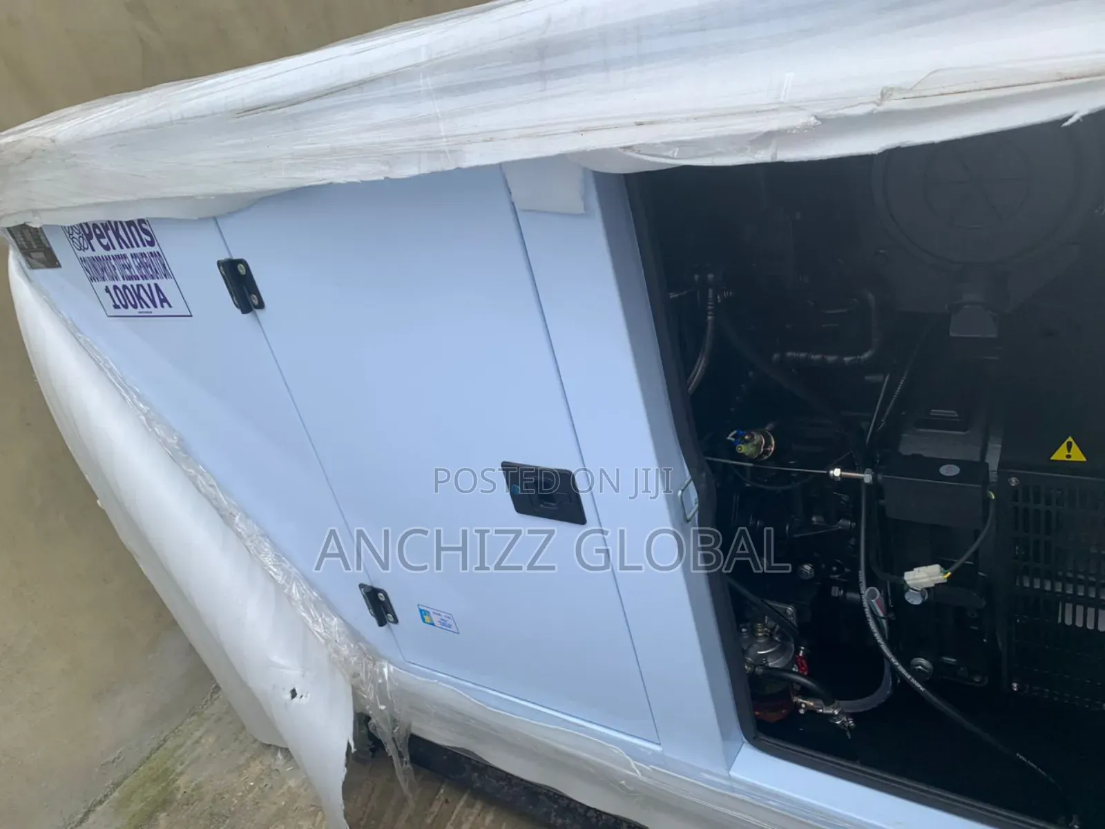 Original Perkins 100kva Soundproof Generator