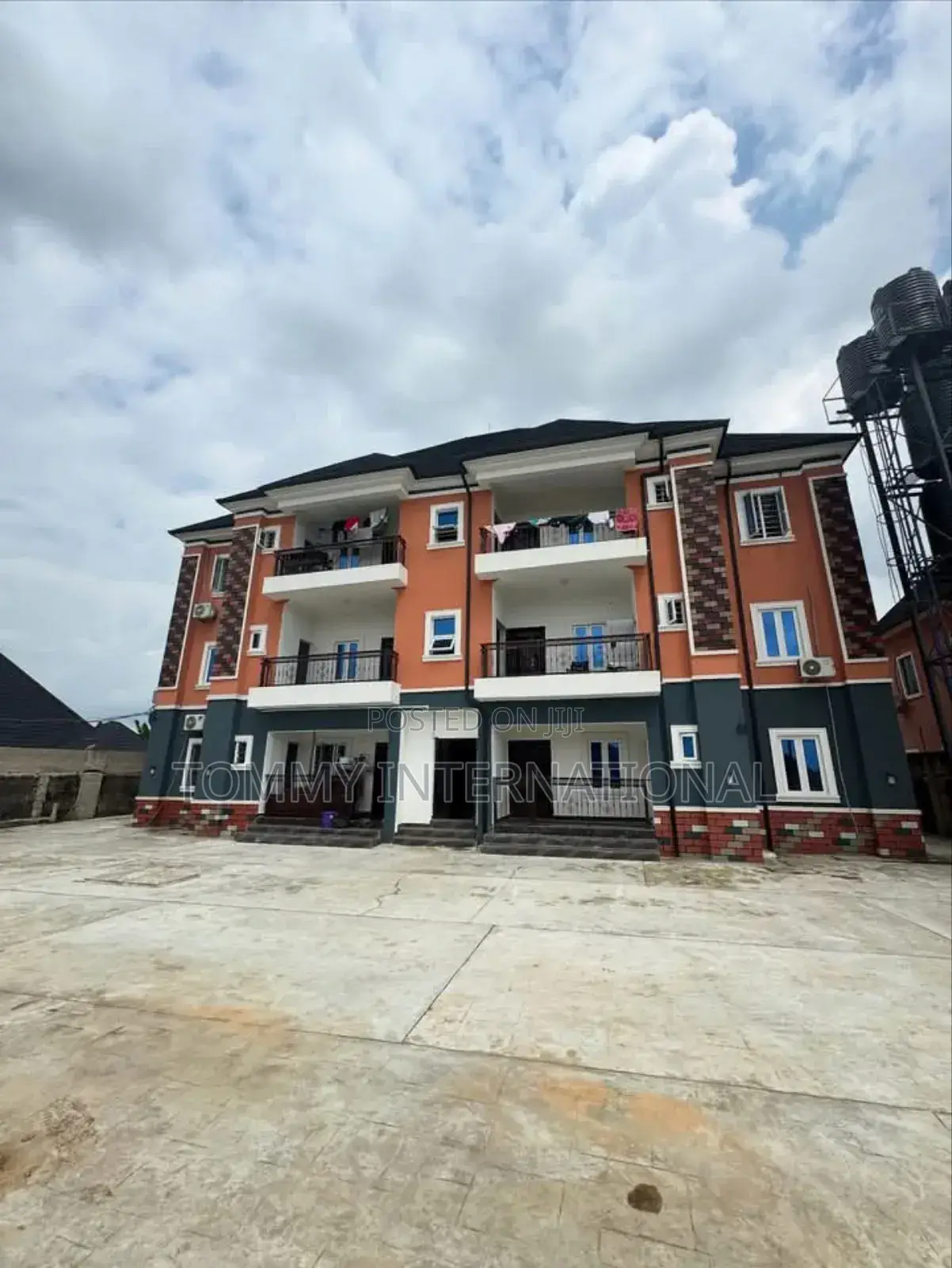 2bdrm Block of Flats in Unity Estate, Port-Harcourt for sale