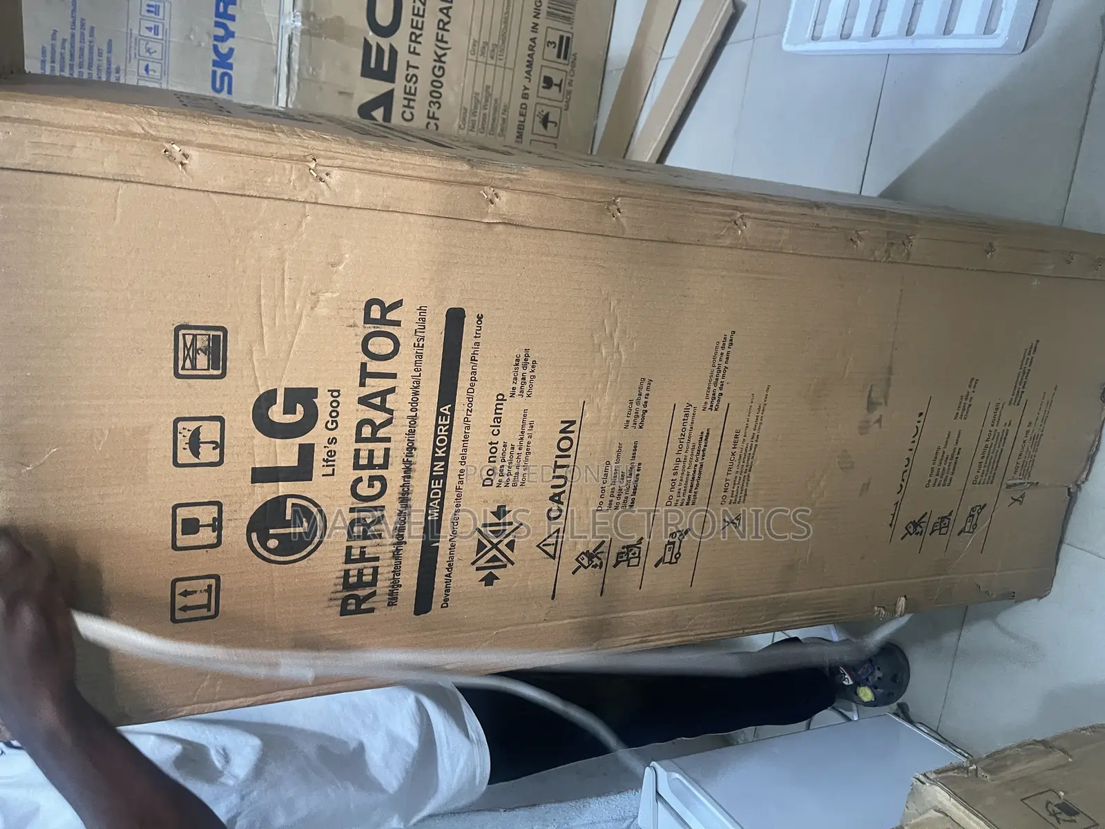 Brand New Lg 250l Refrigerator Full Coper Engine Warranty 2years Valid