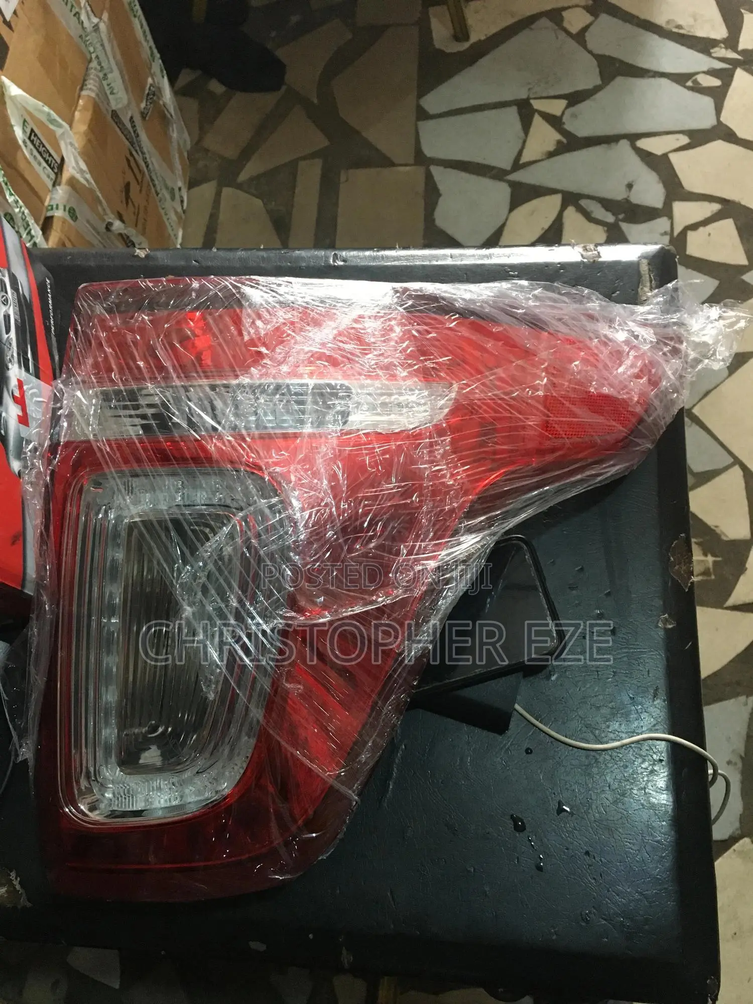 Ford Explorer Rear or Back Light 2011 2012 2013 2014