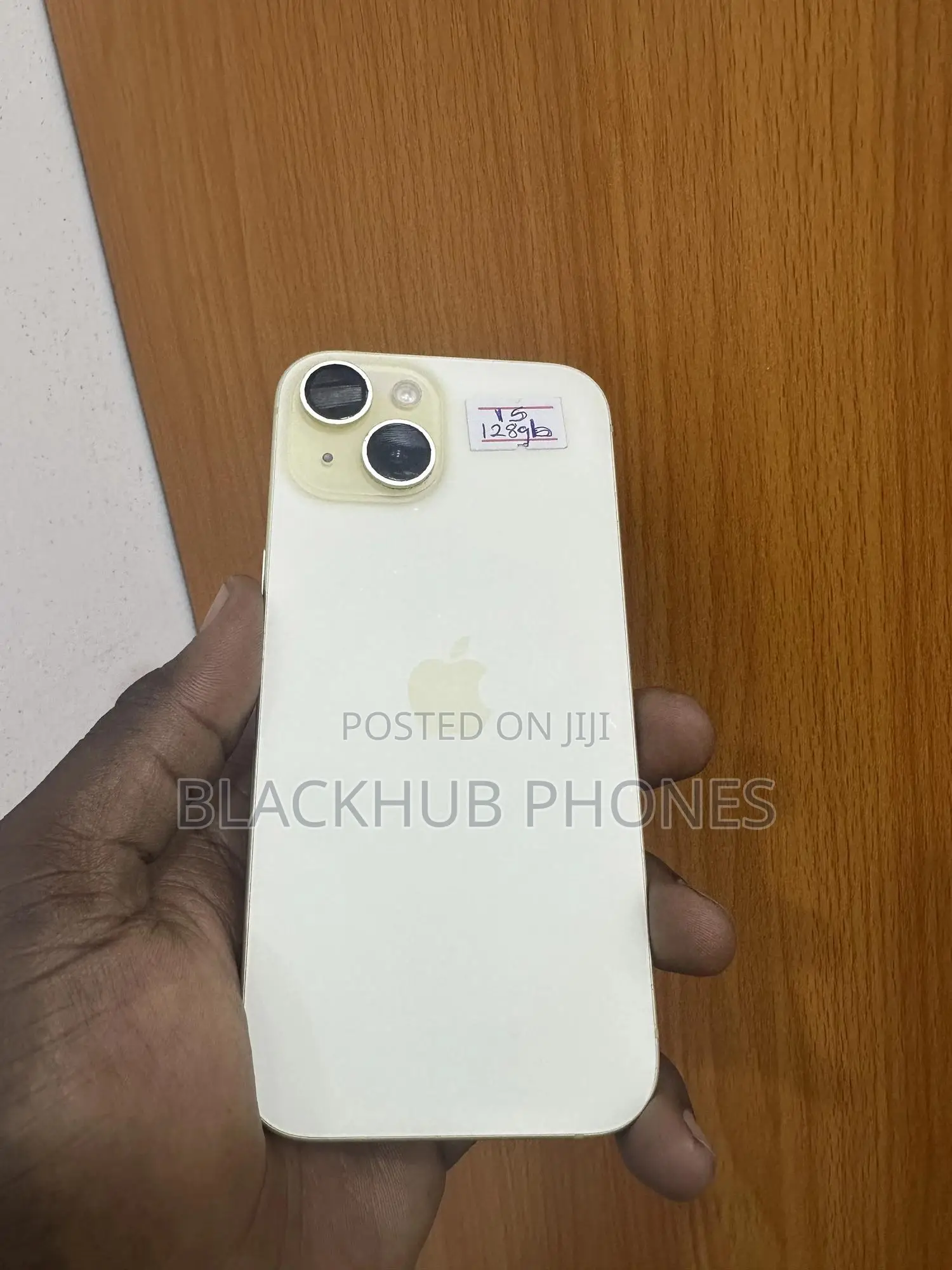 Apple iPhone 15 128 GB Yellow