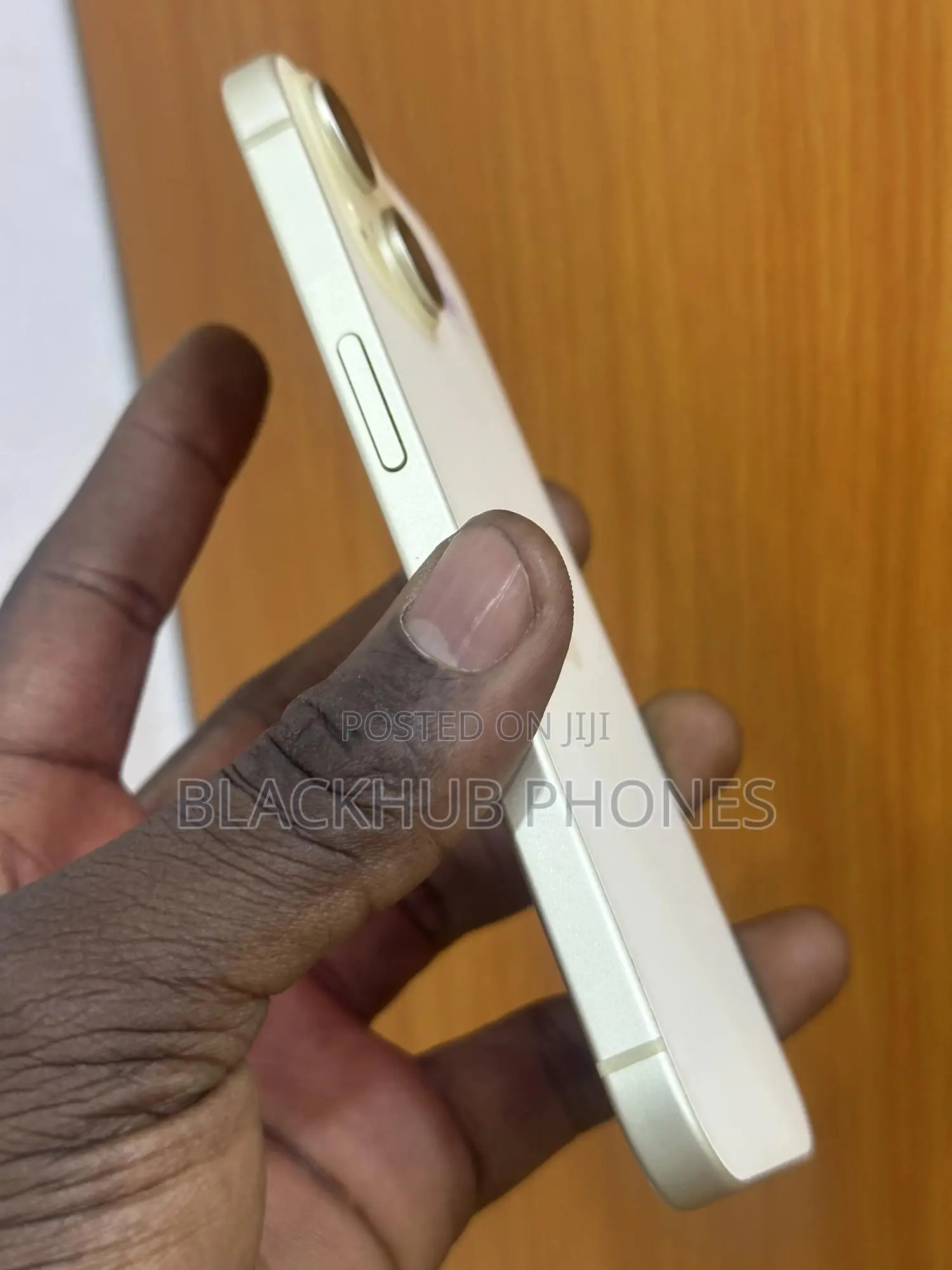 Apple iPhone 15 128 GB Yellow