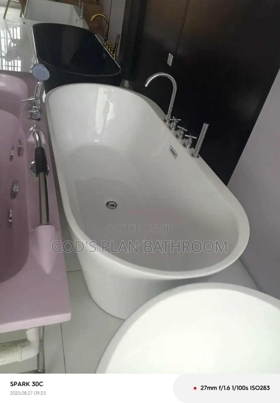 England Bathtub With Silver Mixer Tap
