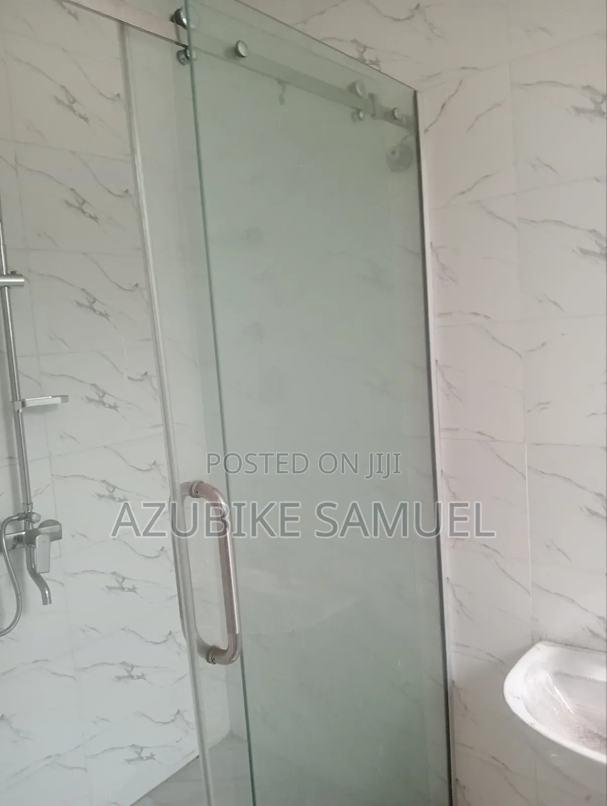 Furnished 5bdrm Duplex in Salvation Estate for sale