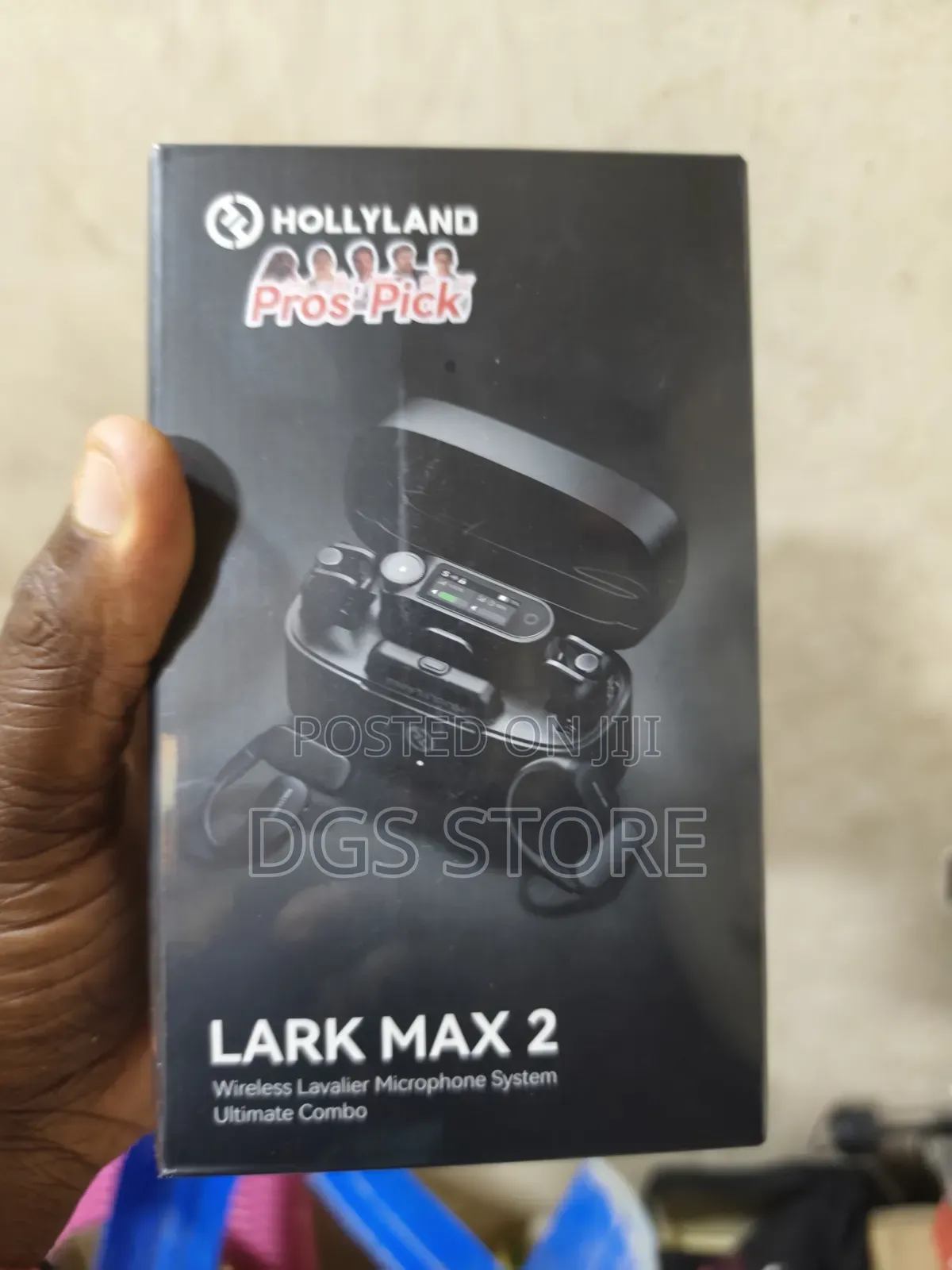 Hollyland Pros Pick Lark Max 2 Wireless Lavalier Microphone System