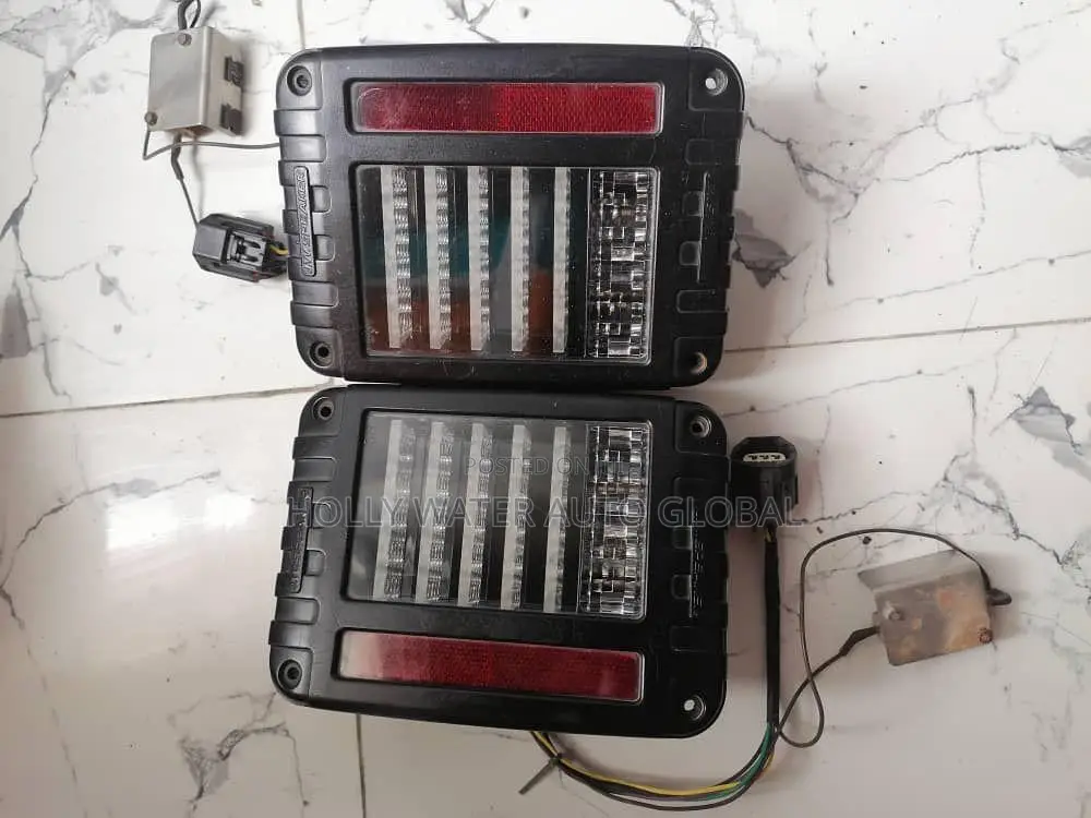 Jeep Wrangler 2010/2017 Back Light.