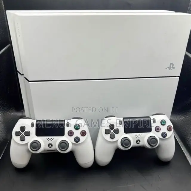 Ps4 Console + Extra Pad 10 Games Installed E.G Fc25,Gta,Pes25 More