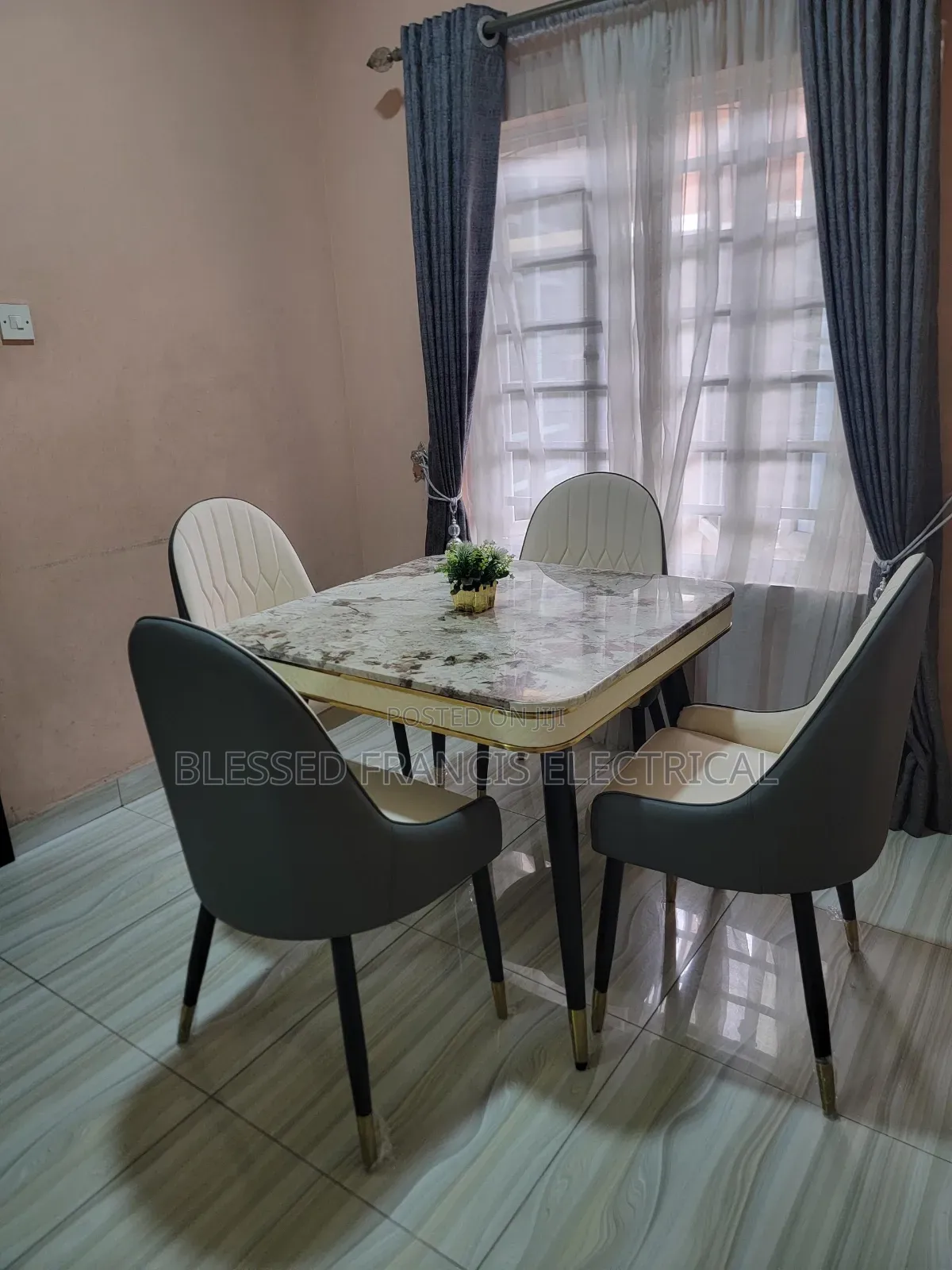 Marble Dining With 4 Chairs