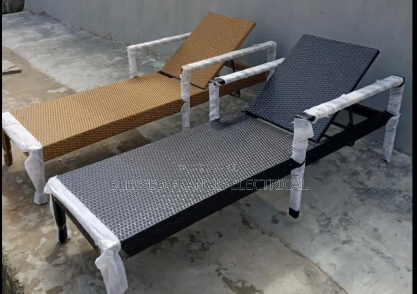 Pool Bed For Relaxation