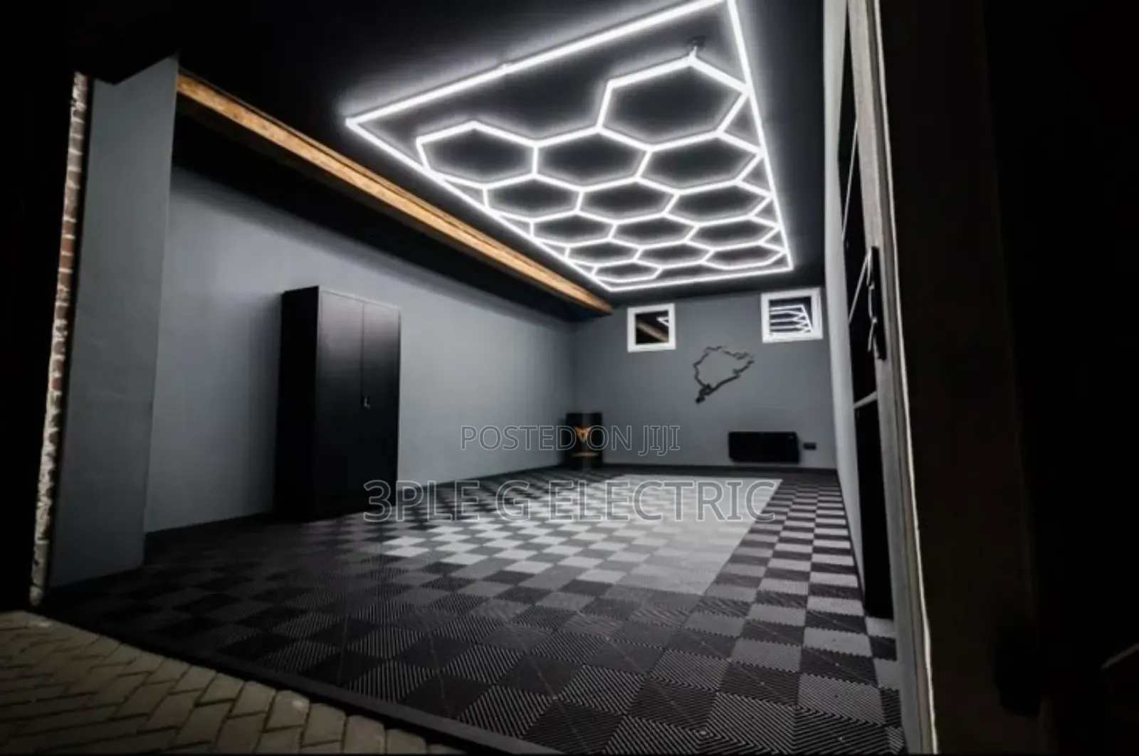Hexagonal Ceiling Mounted Led Light
