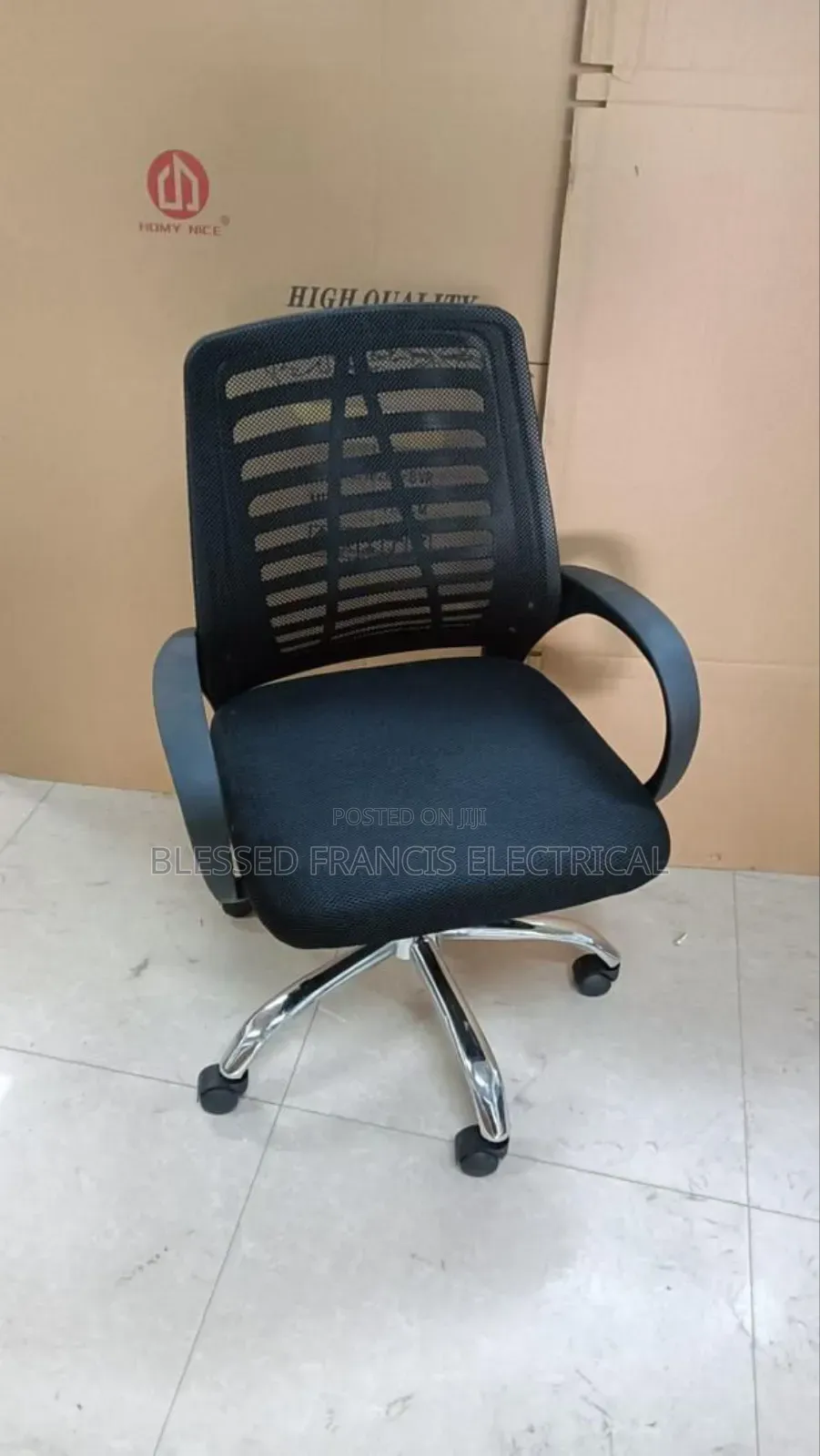 Victory Chair With Headdress