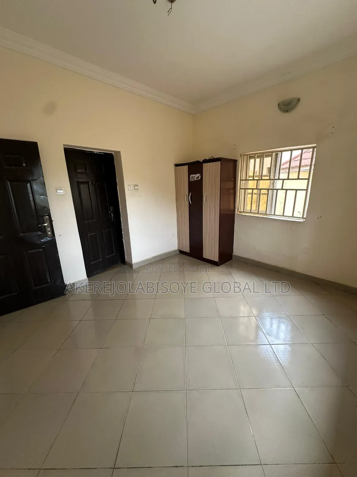 3bdrm Apartment in In An Estate Beside for rent