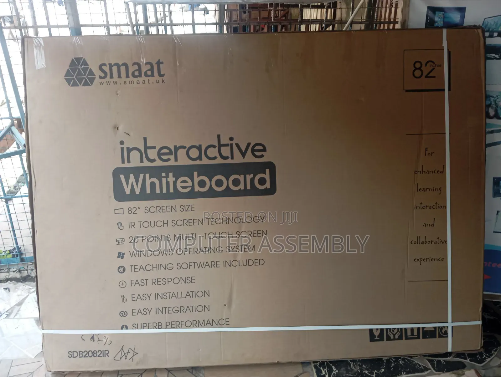 Smaat 82"Inches Interactive Whiteboard