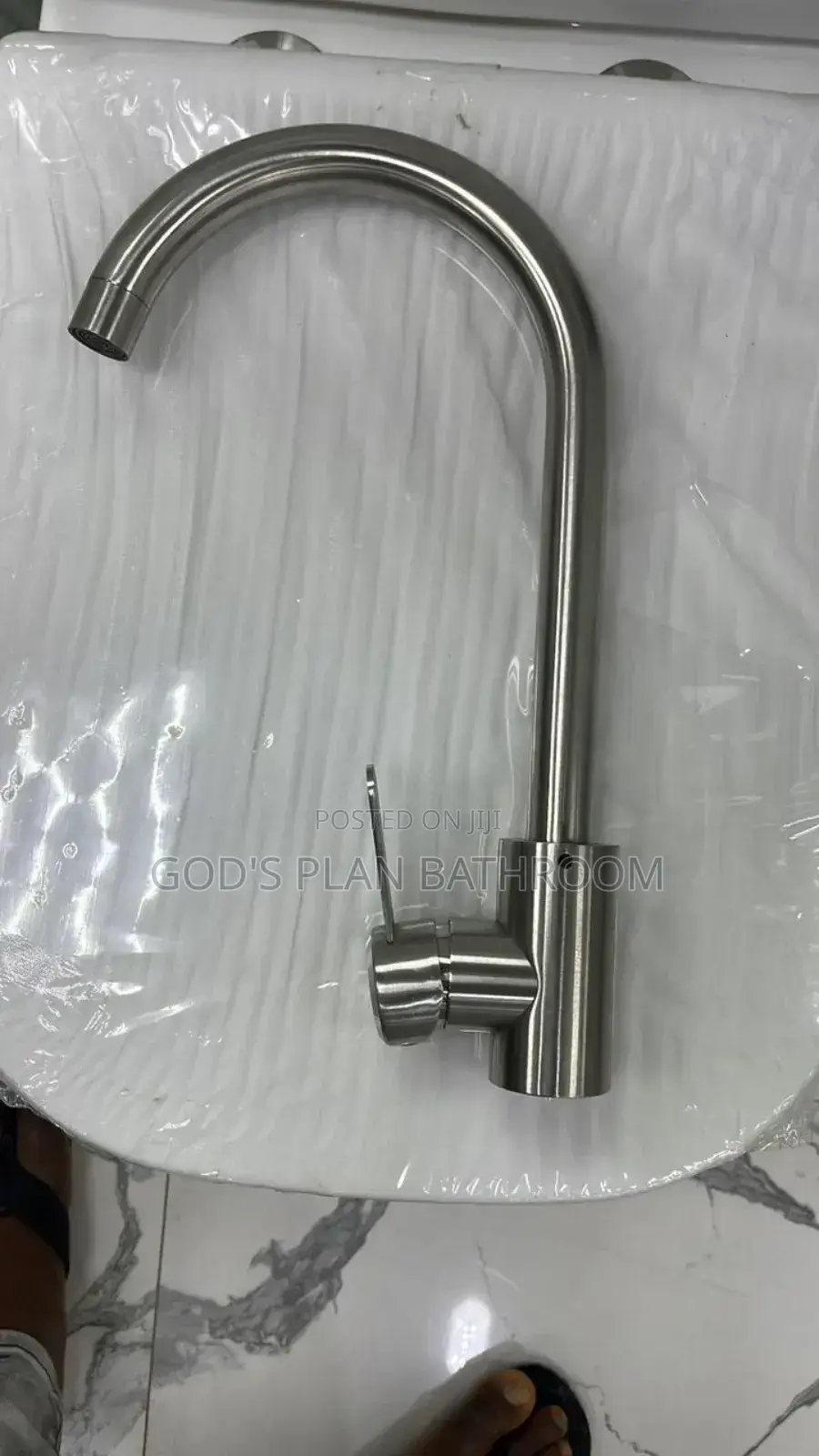Antirust and Black Kitchen Sink Tap