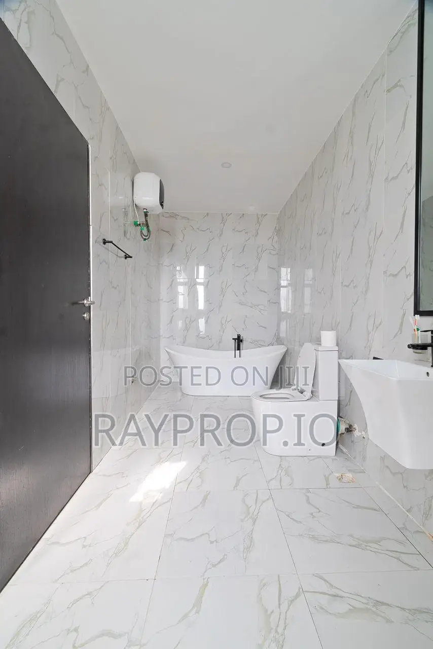 3 Bedroom Shortlet in Ikate Lekki