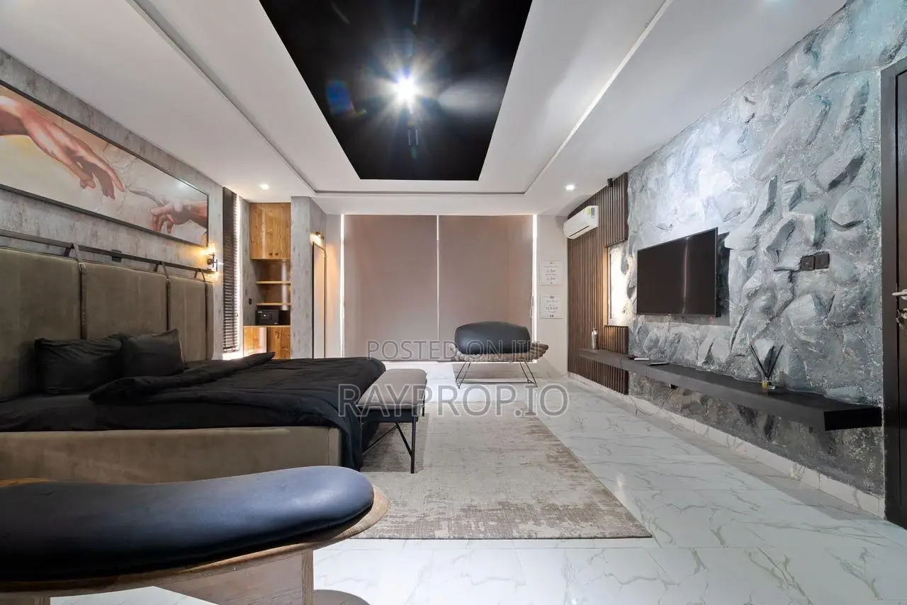 3 Bedroom Shortlet in Ikate Lekki