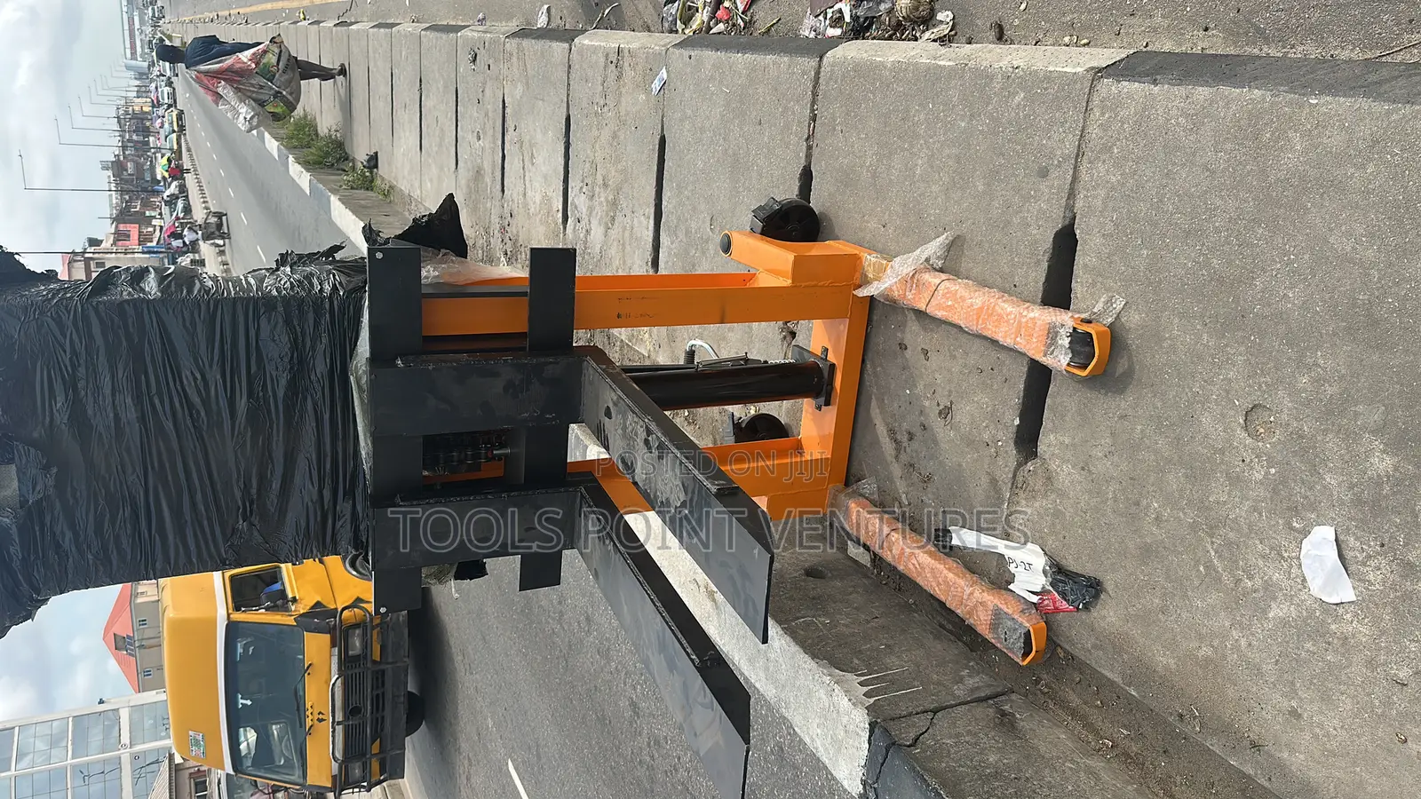 3 Tons Manual Stacker