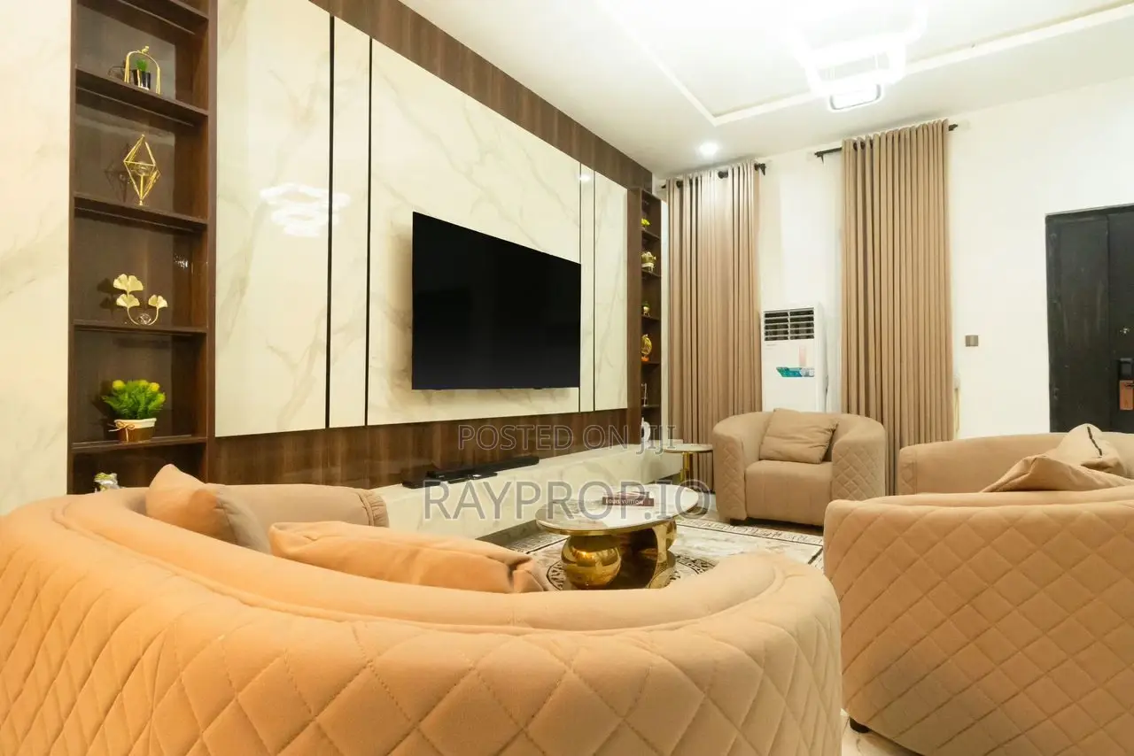 4 Bedroom Shortlet in Orchid Lekki