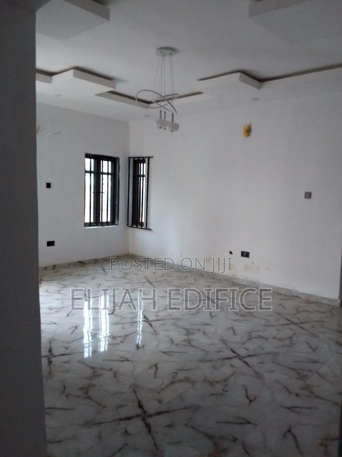 Furnished 3bdrm Block of Flats in Wiltop Omitoro, Ijede / Ikorodu
