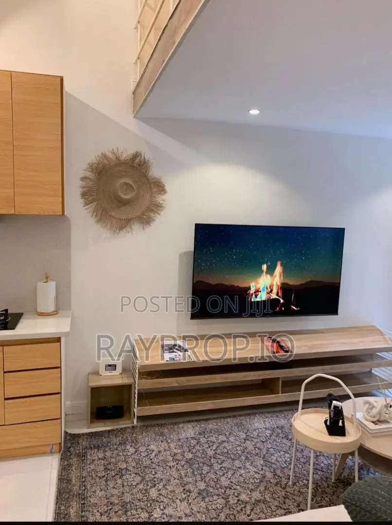 624743rm - 1 Bedroom Shortlet in Ikoyi