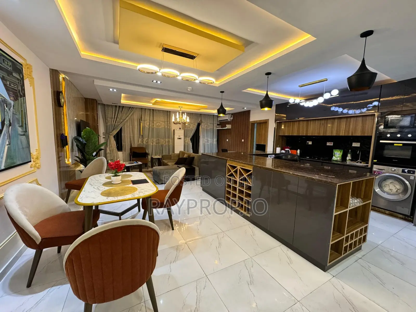 2 Bedroom Shortlet in Lekki Phase 1