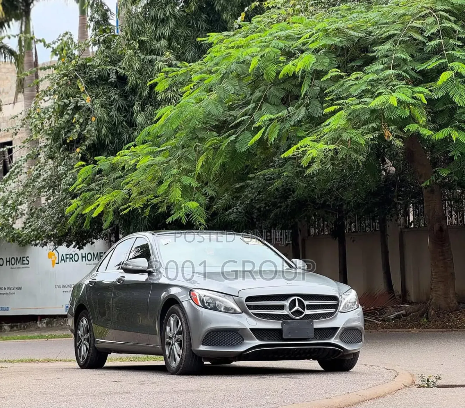 Mercedes-Benz C300 2015 Silver