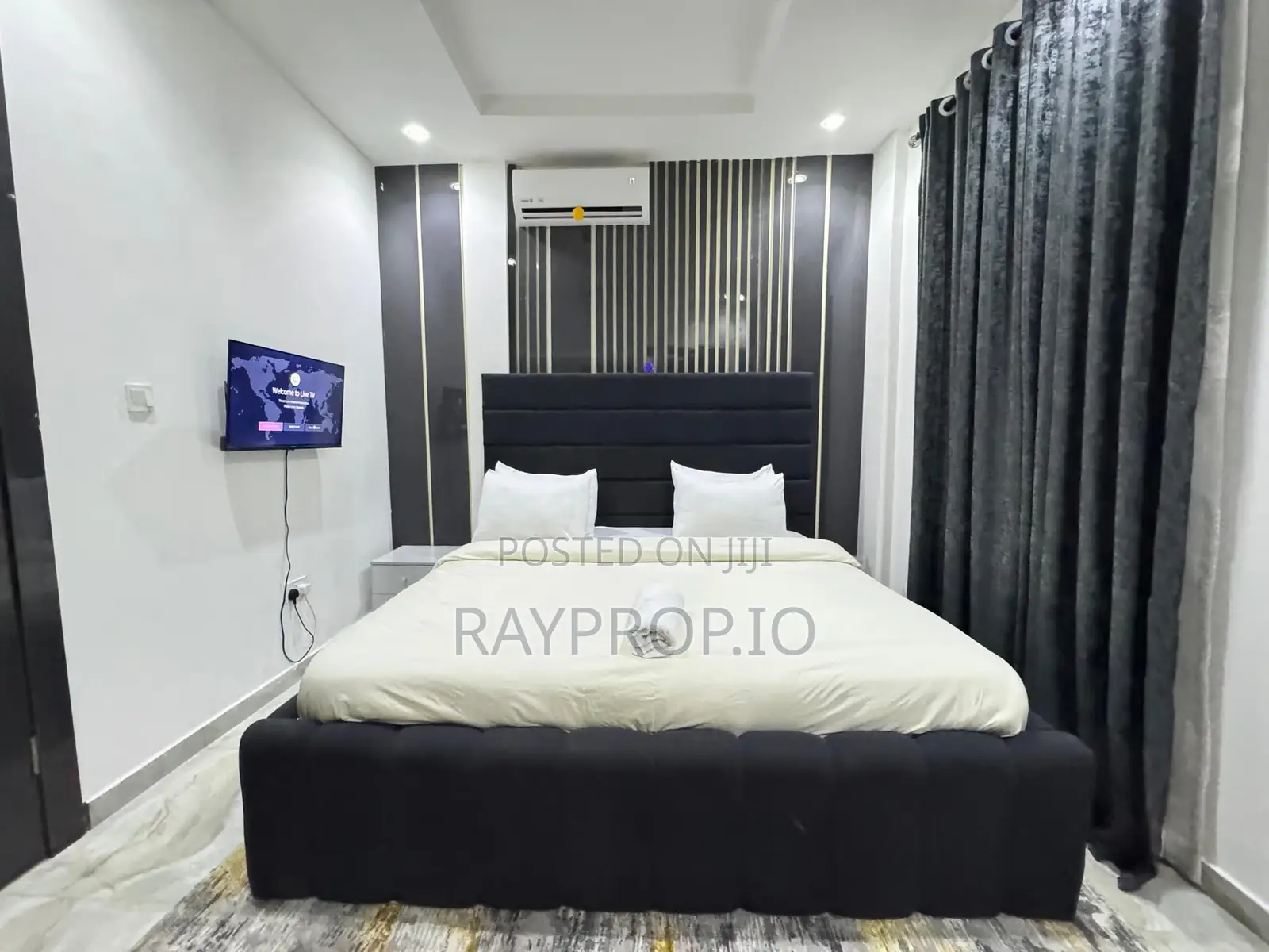 185309gx - 1 Bedroom Shortlet in Lekki Phase 1