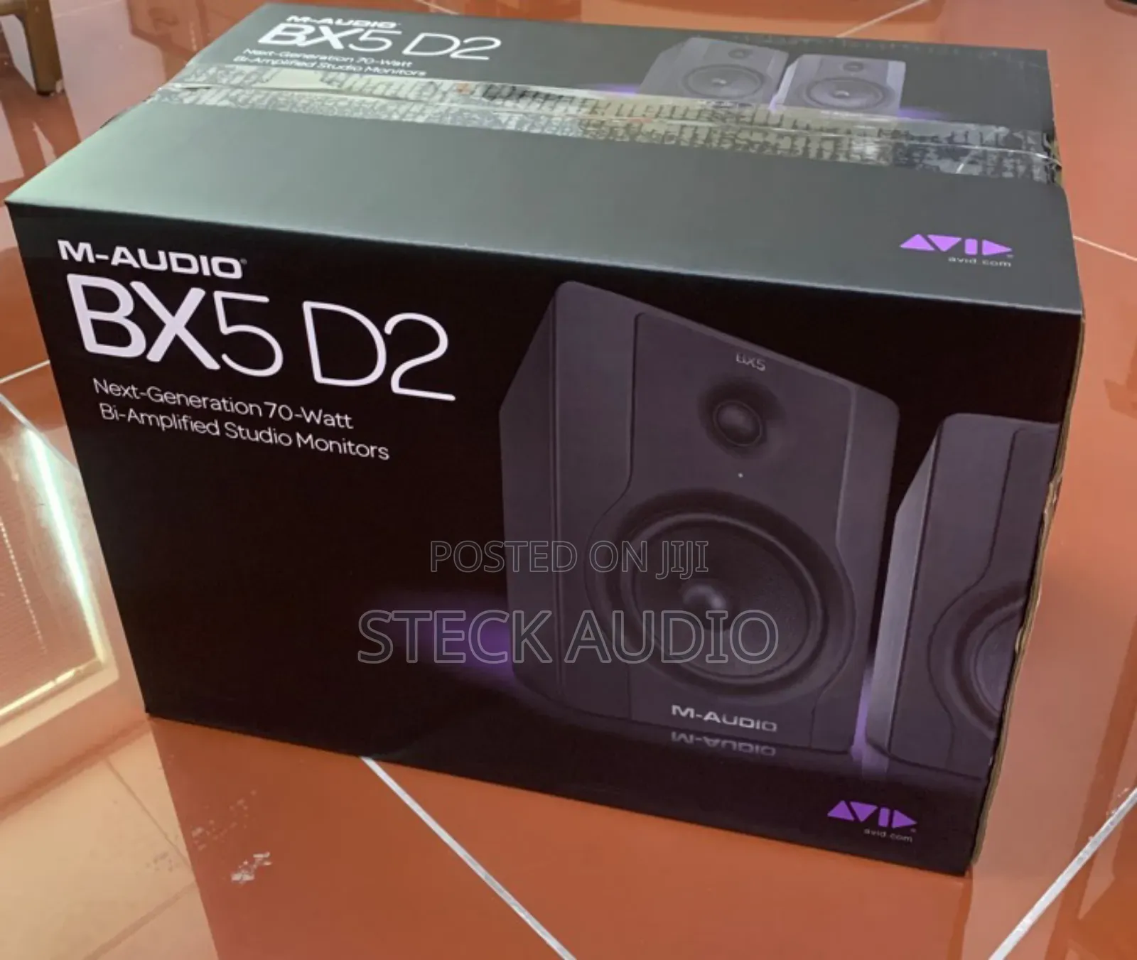 M- Audio Bx8d2 Studio Monitor
