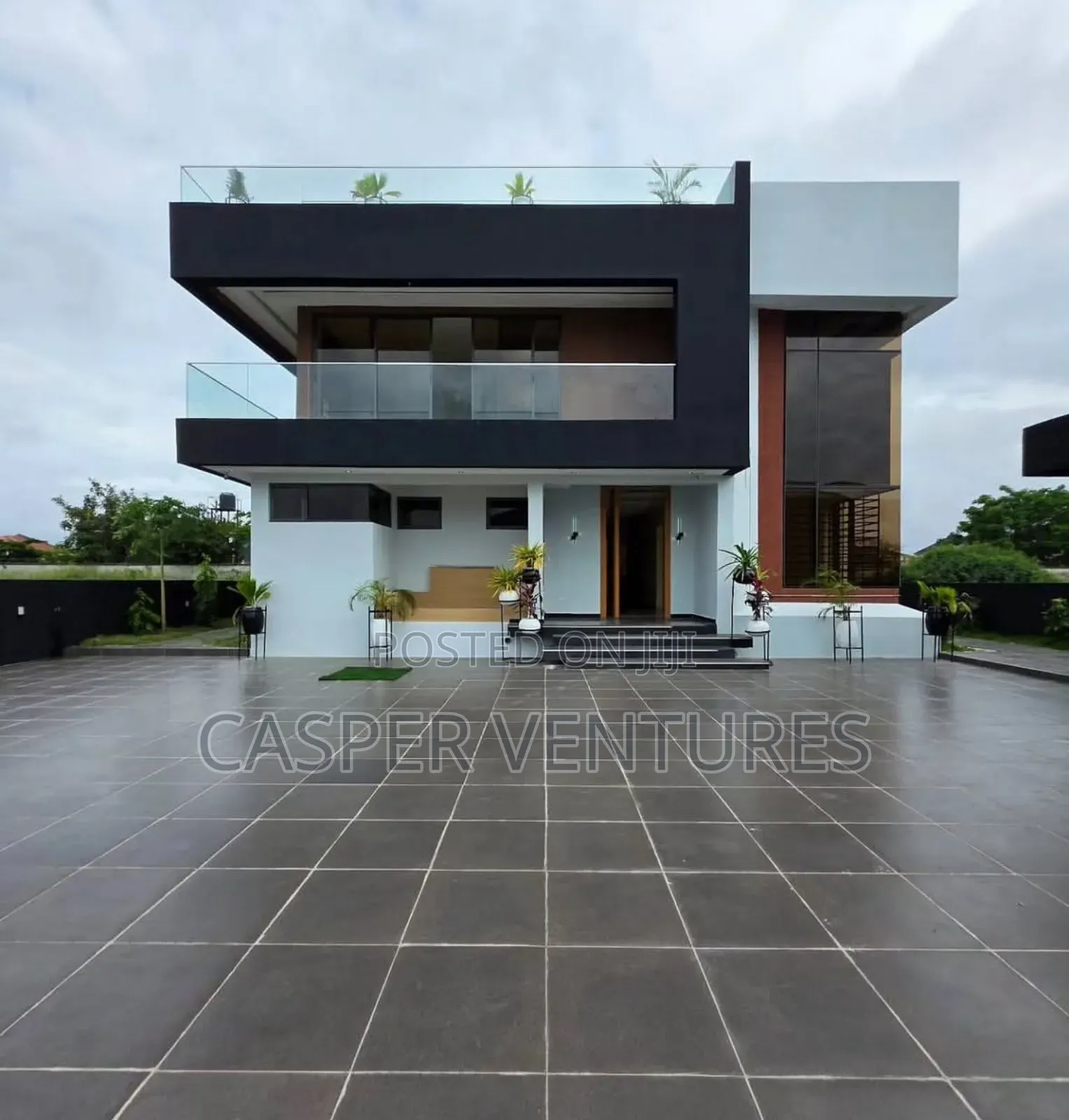 5bdrm House in Addo, Ado / Ajah for sale