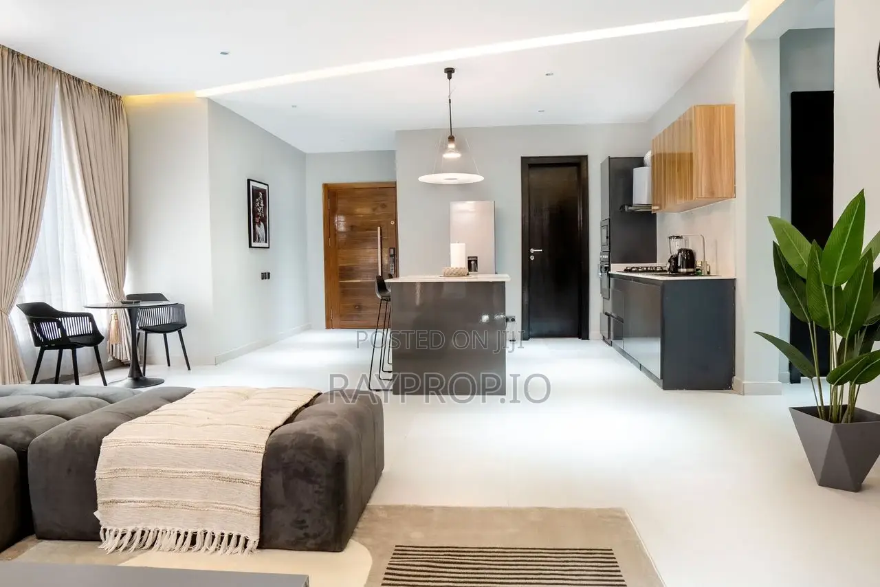 2 Bedroom Shortlet in Lekki Phase 1